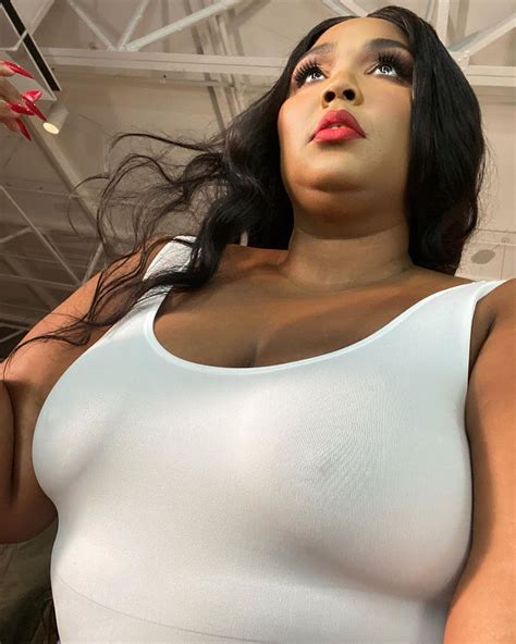 lizzo nude leaked and fappening sexy collection 2020 96 photos 17 videos the fappening