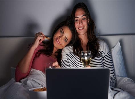 Binge Watching Tv Is Seriously Bad For Your Health Indy100 Indy100