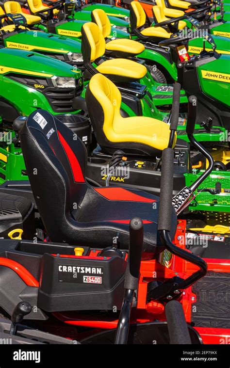 John Deere Mower Display Hi Res Stock Photography And Images Alamy