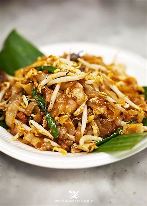 While no one can authoritatively say which country's version is better, everyone agrees that this sinful dish is worth savouring. Char Kuey Teow (炒粿條/Penang Fried Flat Noodles) | Asian ...