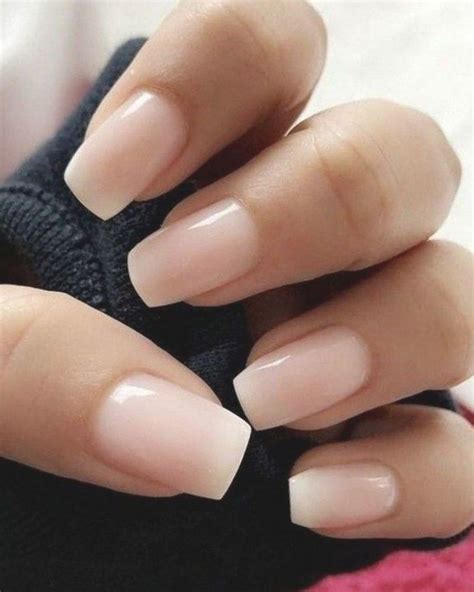 Gorgeous Nail Color Ideas For Women Over Natural Nails Neutral