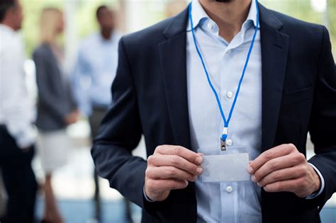 5 Reasons Why Your Business Needs Employee Id Badges It Business Mind