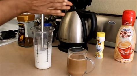 How To Foam Milk For A Latte Coffee Foam Coffee Recipe Hot Frothy