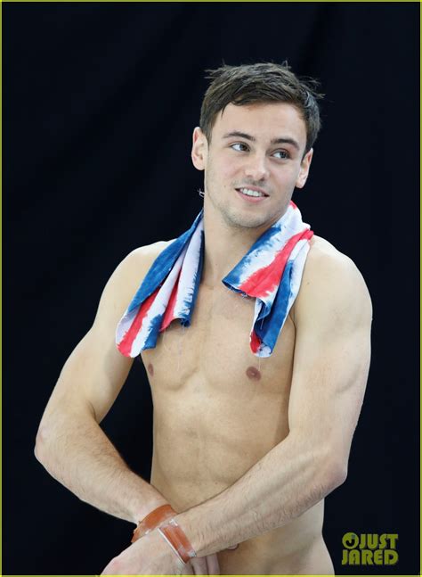 Photo Tom Daley Shows Off Ripped Body After Winning Gold Photo Just Jared