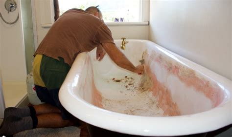 Tips For Maintaining Your Newly Refinished Bathtub