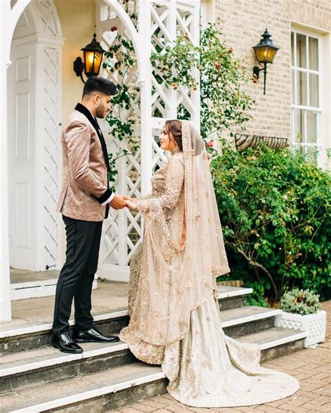 Unique Color Coordinated Pakistani Couples To Take Inspirations From