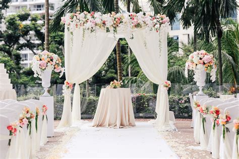 Hitched Wedding Planners Singapore Outdoor Garden Wedding At Shangri