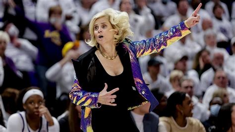 South Carolina Tops Womens Ap Top 25 Kim Mulkey Lsu In Top 10 Fox News