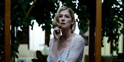 Stcvergers Rosamund Pike As Amy Dunne In Gone Movie S