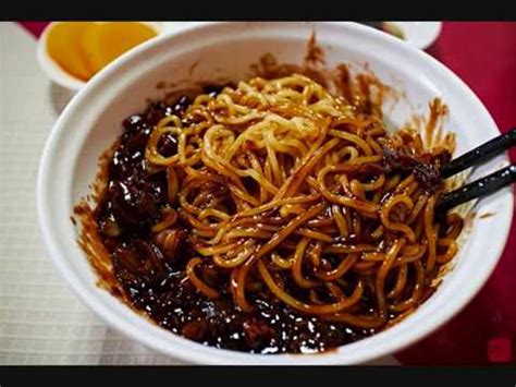 #jjampong #resepsederhana #korea resep jjampong (mi kuah pedas) sederhana : Cara membuat jajangmyeon mie hitam dari korea - YouTube