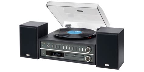 Best Record Player With Speakers