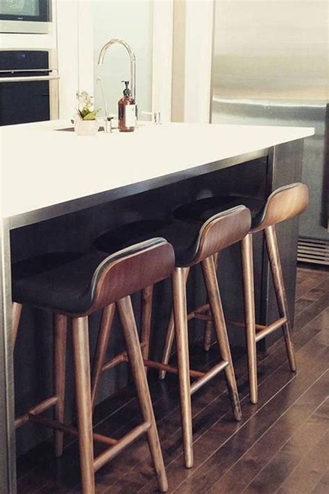 The manufacturer recommends it only for people weighing up to 330lbs. Sede Black Leather Walnut Bar Stool | Kitchen stools ...