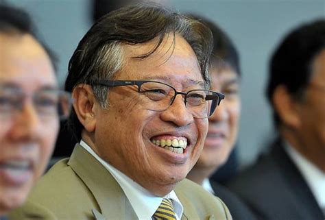 Google's free service instantly translates words, phrases, and web pages between english and over 100 other languages. Tawan semula kerusi daripada pembangkang untuk bolehkan ...