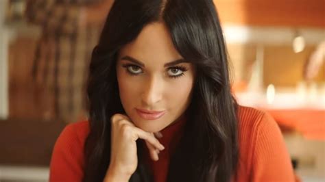 Kacey musgraves фото исполнителя kacey musgraves. Giddyup Out Of The Office With Kacey Musgraves' 'High ...