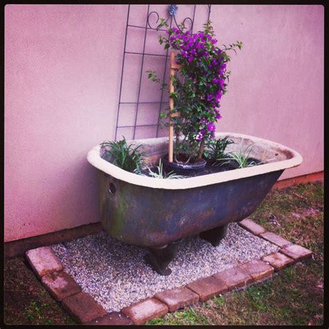 Claw Foot Tub Planter Garden Bathtub Old Bathtub Outdoor Bathtub
