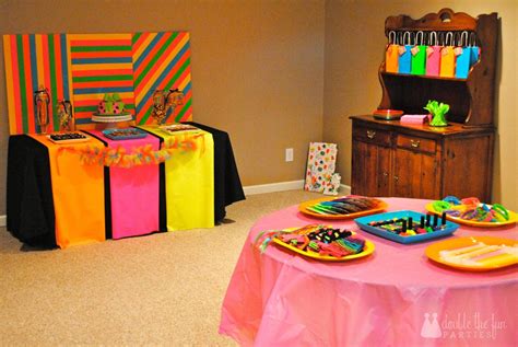 My Parties Neon Glow Dance 9th Birthday Party On A Budget