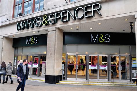 Marks And Spencer Mands มีแผนปิดร้านค้า 100 แห่ง ภายในปี 2565 Thai