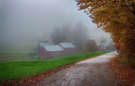 A Foggy Autumn Day At The Jenne Farm Photograph By Jeff Folger Pixels