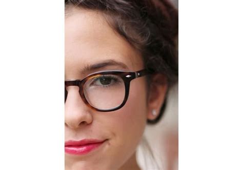 10 Ways To Look Gorgeous In Glasses Nerdy Glasses Glasses Makeup Hipster Glasses
