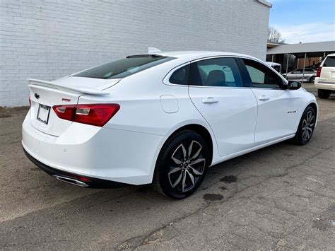 2021 Chevrolet Malibu Rs 4d Sedan 15l Dohc Cvt Summit White New