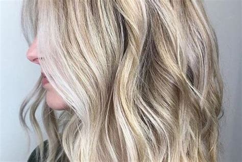 Perfectly Blended Blonde Mane Interest Hair Color Hair Goals Long