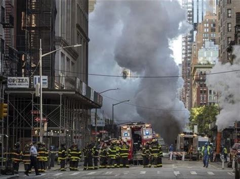 Steam Pipe Explosion In Nyc What The Steam Pipes Are Used For