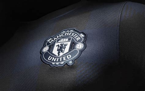 Manchester united logo, soccer clubs, premier league, typography. Desktop MU Logo Wallpapers | PixelsTalk.Net