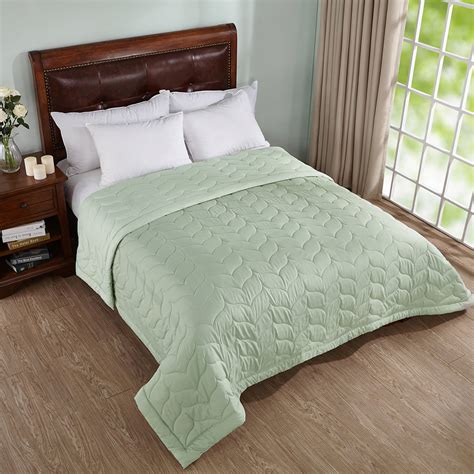 Peace Nest Reversible Down Alternative Quilted Blanket King Size