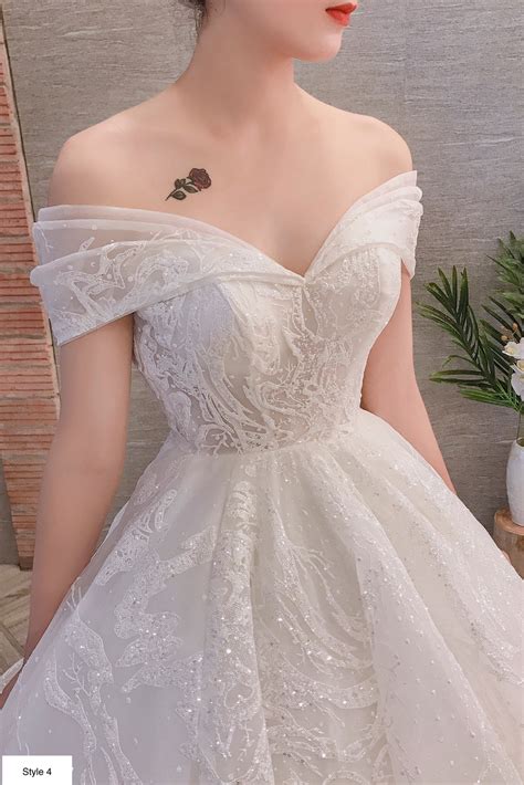 Pretty Princess Sparkly Off The Shoulder Sweetheart Neck White Wedding