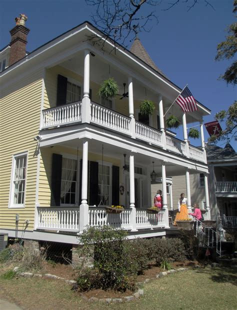 Mobile, Alabama Home Tour 2014 - Historic House Colors