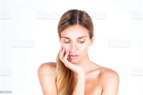 빛망울 Bokeh 만짐 얼굴에 손 및 루킹 침울 2015년에 대한 스톡 사진 및 기타 이미지 Istock
