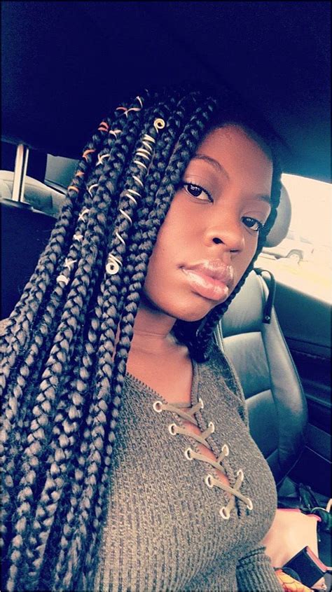 Knotless braids started gaining popularity last year, but they may not be a trend; When you do your own hair _ahnosty #BoxBraids click for ...