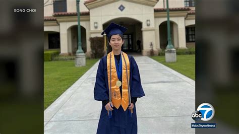 12 Year Old Clovis Hung Is Youngest Graduate In Fullerton Colleges