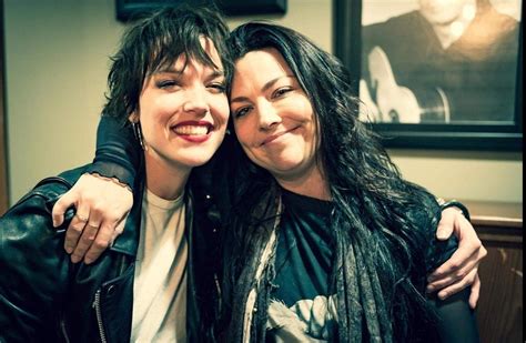 Lzzy And Amy Girl Power💟💟 Lzzy Hale Halestorm Amy Lee