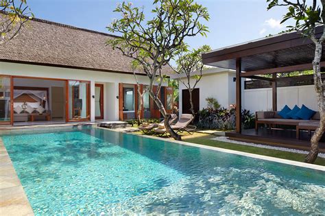 The samaya bali features 19 luxury private pool villas in ubud surrounded by hills and rice fields view, also the ayung river sight. The Samaya Seminyak Photo Gallery - Breeeze at Samaya Bali ...