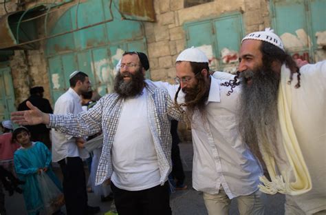 Jewish Settler Families Move Into Palestinian Buildings In Hebron