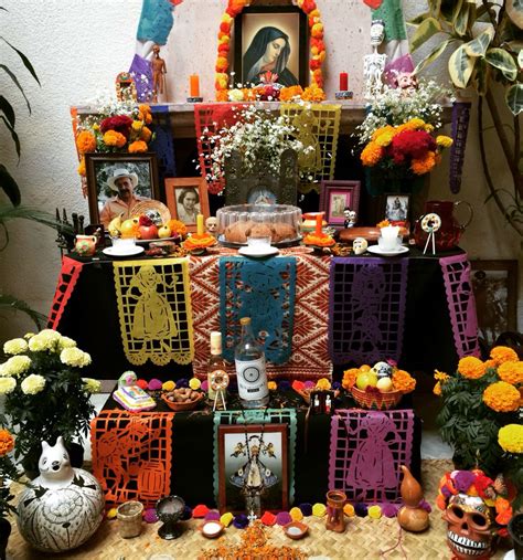 Día De Los Muertos Altar At My Home Diademuertos Home Altar Table