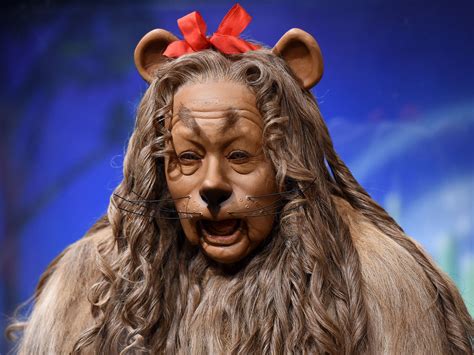 Wizard Of Oz Cowardly Lion Costume Sells For Over 3 Million At