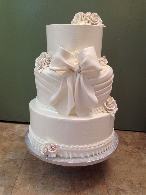 Fondant Bow Wedding Cake With Sugar Paste Flowers Bow Wedding Cakes