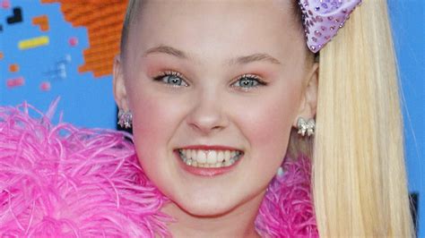 The Transformation Of Jojo Siwa From Childhood To 18 Years Old