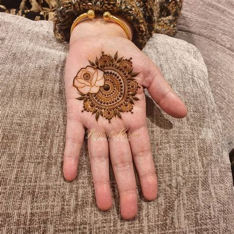 Pin By Pari S Favourite On Mehandi Styles Mehndi Designs For