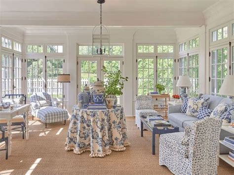 20 Elegant Coastal Themes For Your Living Room Design