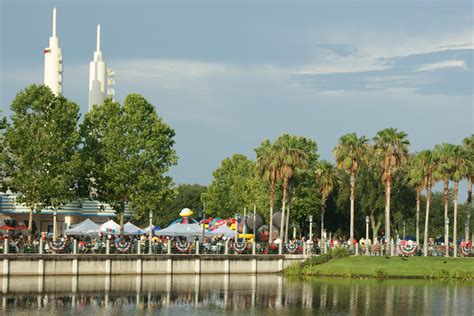File:Celebration, Florida.jpg - Wikipedia