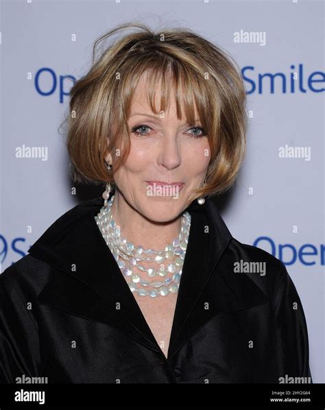 Susan Blakely Attending The Operation Smile Gala In Los Angeles