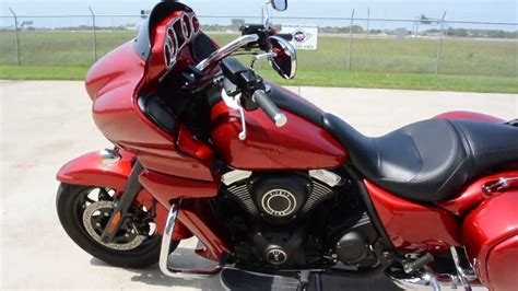 The manifold has been reshaped for increased volume and more linear throttle response. 2011 Kawasaki Vulcan 1700 Vaquero Candy Fire Red - YouTube