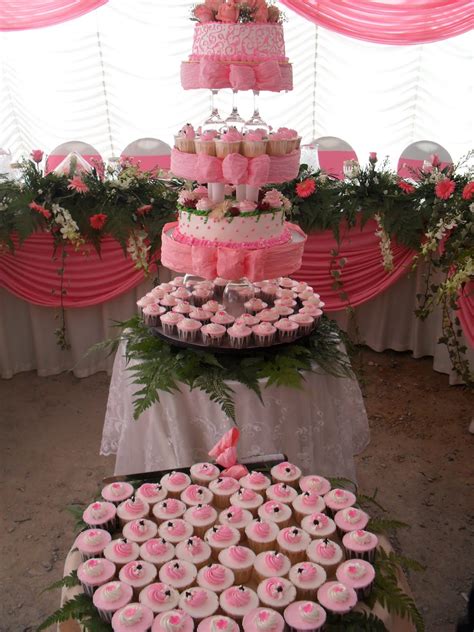 Anissya Cakes Kek Perkahwinan 4 Tingkat Tema Pink Putih