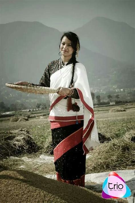 cultural dress of newar ng