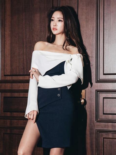 Korean Girl Model Jung Yun — Jung Yun 3171