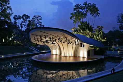 Outdoor concert stage roof construction with speakers over sky. park concert stage design - Google Търсене | Outdoor stage ...