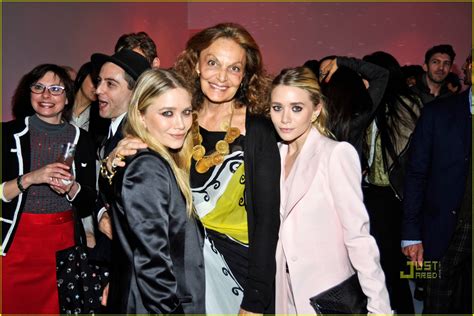Mary Kate And Ashley Olsen Cfda Fashion Award Honorees Photo 2528196